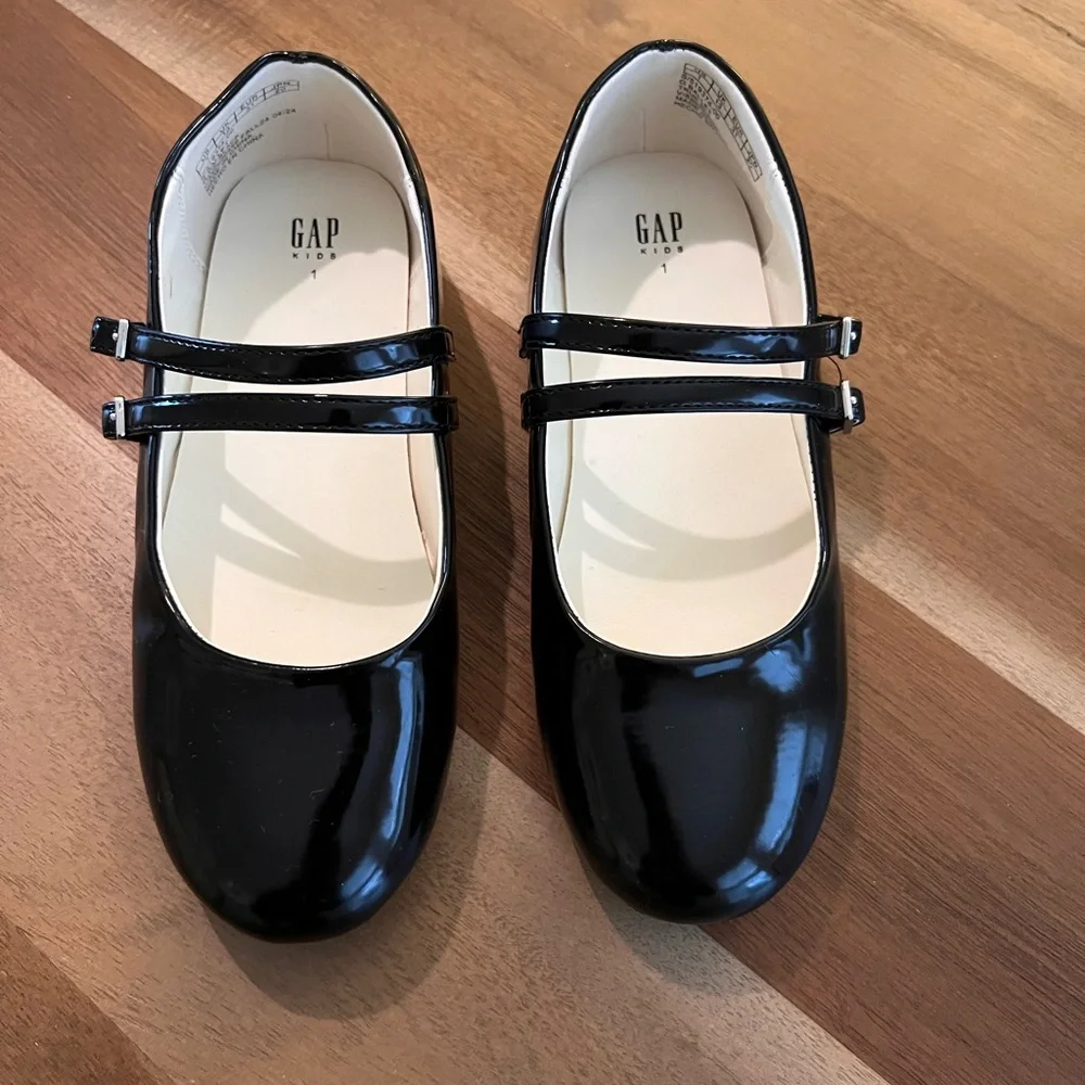 Gap Mary Jane’s